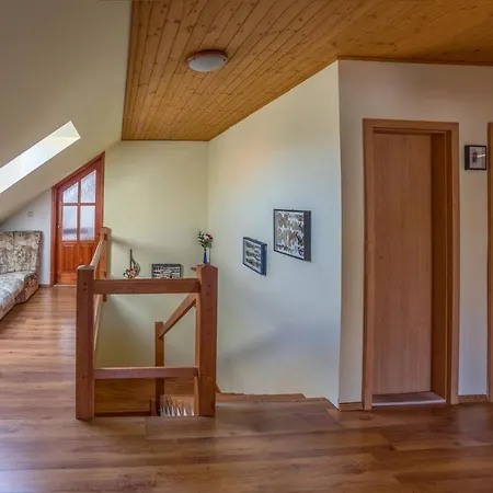 Mikulov, Kousek Od Centra Appartement