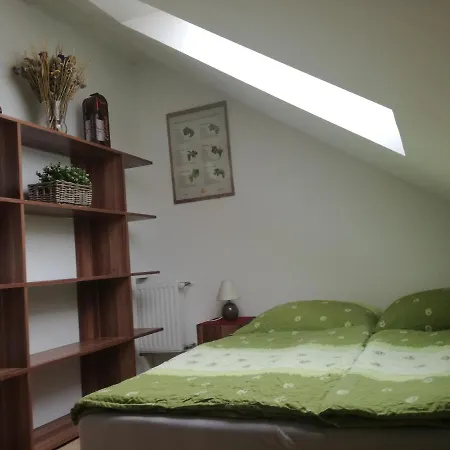 Mikulov, Kousek Od Centra Mikulov